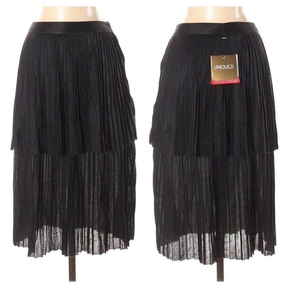 Unique 21 Skirt Womens Size 2 Black Pleated Midi Balletcore Minimalist Boho New